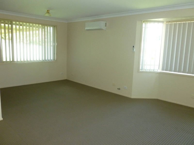 2 Henty Place, Quakers Hill NSW 2763