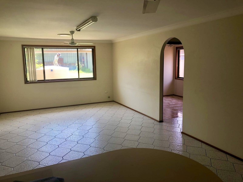 15 Dormer Grove, Quakers Hill NSW 2763