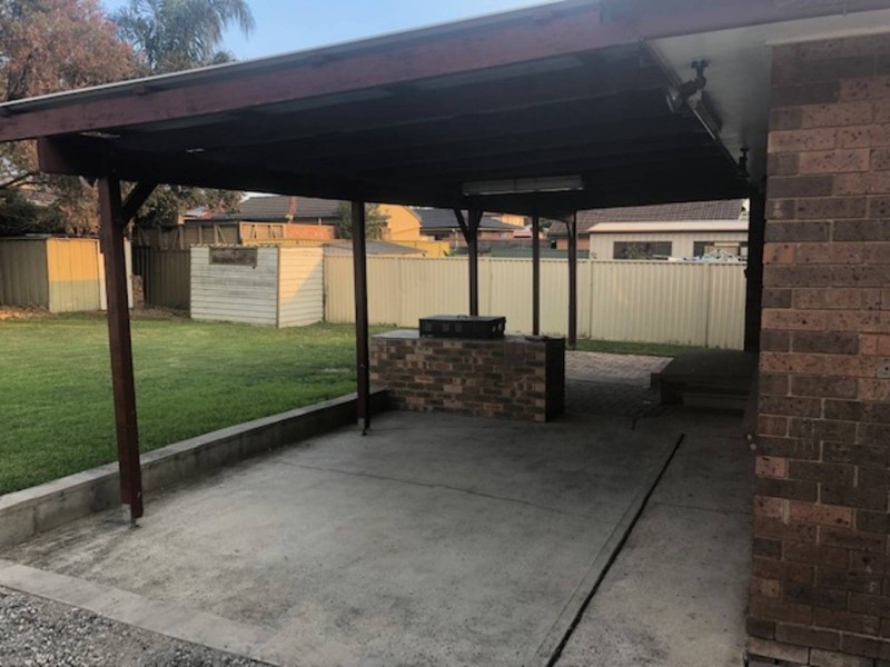 41 Cowper Circle, Quakers Hill NSW 2763