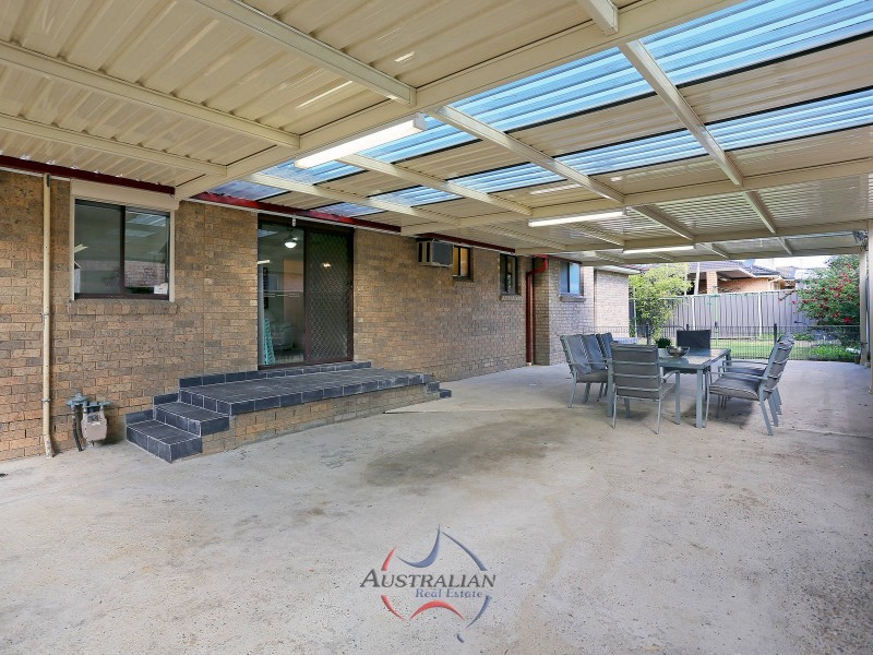 22 Dahlia Street, Quakers Hill NSW 2763