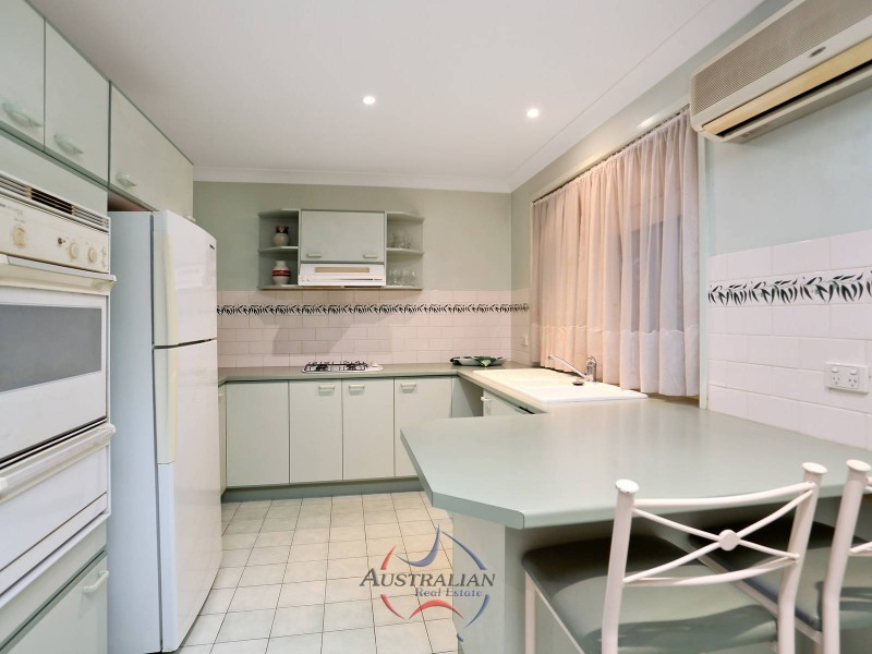 19 Ealing Place, Quakers Hill NSW 2763