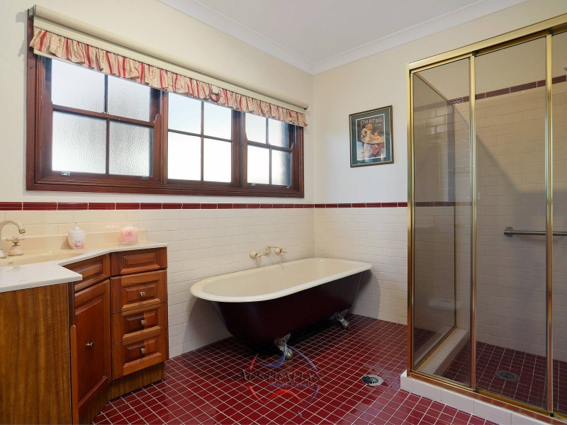 8  Kim Place, Quakers Hill NSW 2763