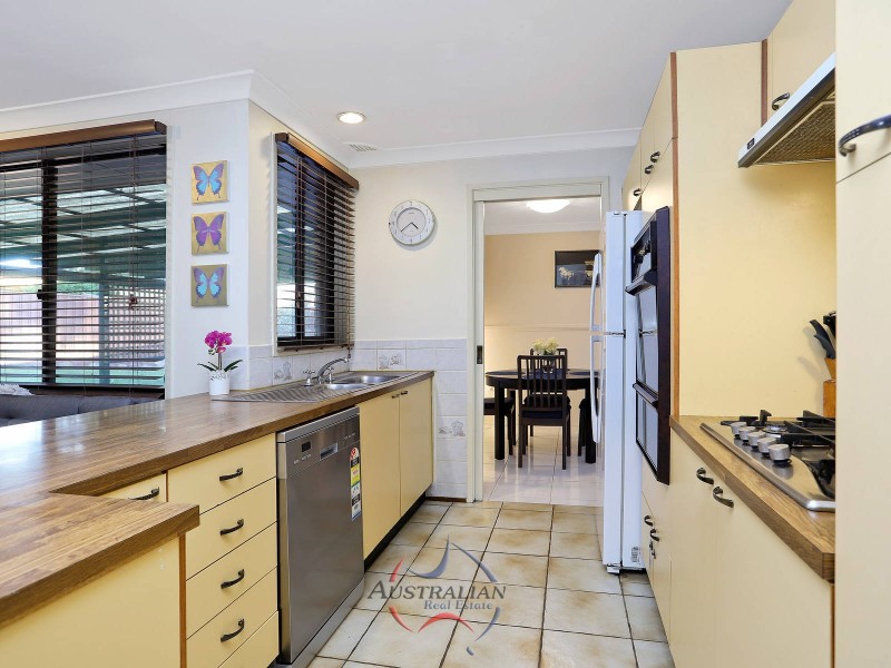 14 Whittier Street, Quakers Hill NSW 2763