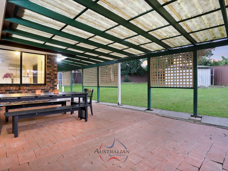 14 Whittier Street, Quakers Hill NSW 2763