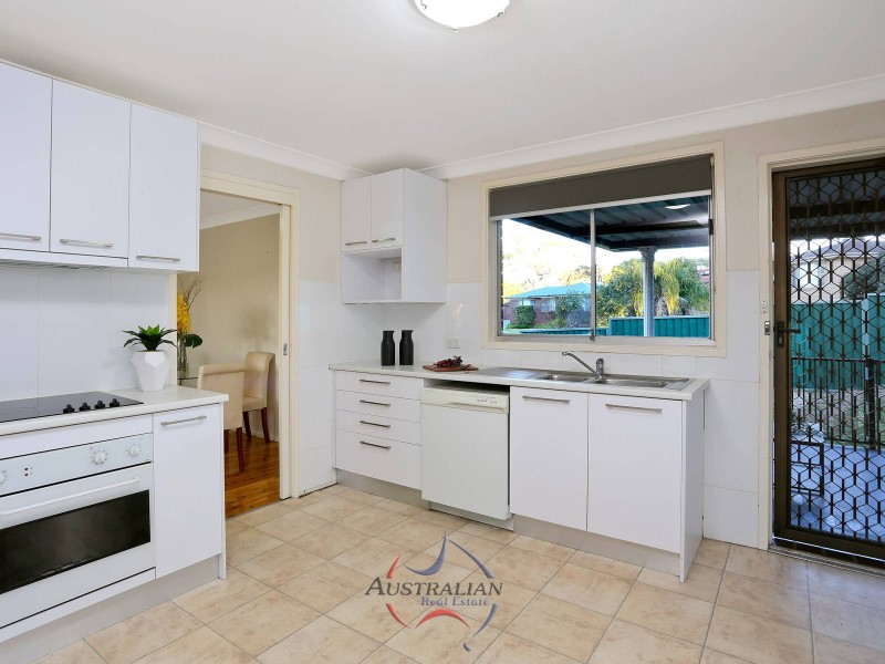 2 Marx Place, Quakers Hill NSW 2763