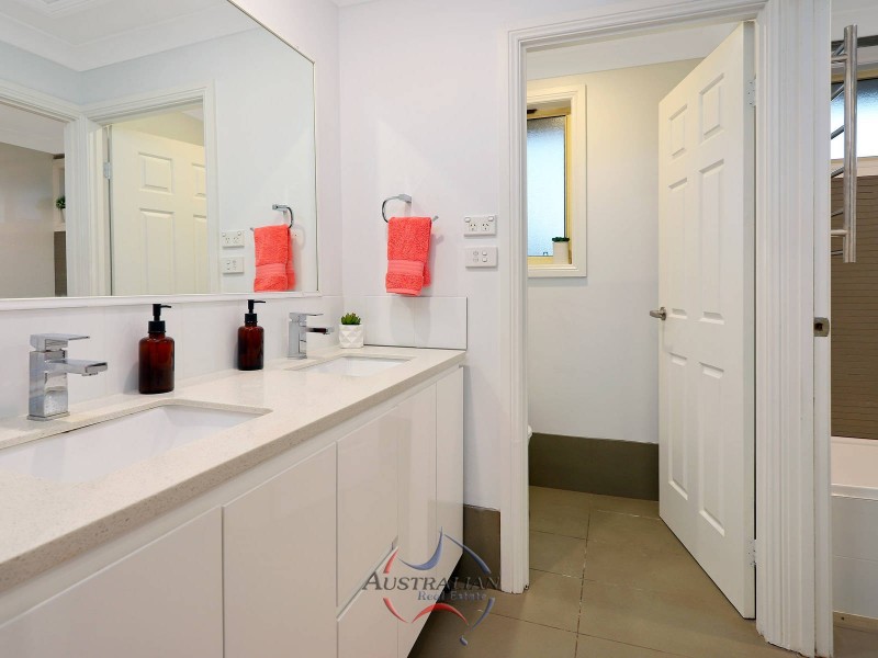 13a Kashmir Avenue, Quakers Hill NSW 2763