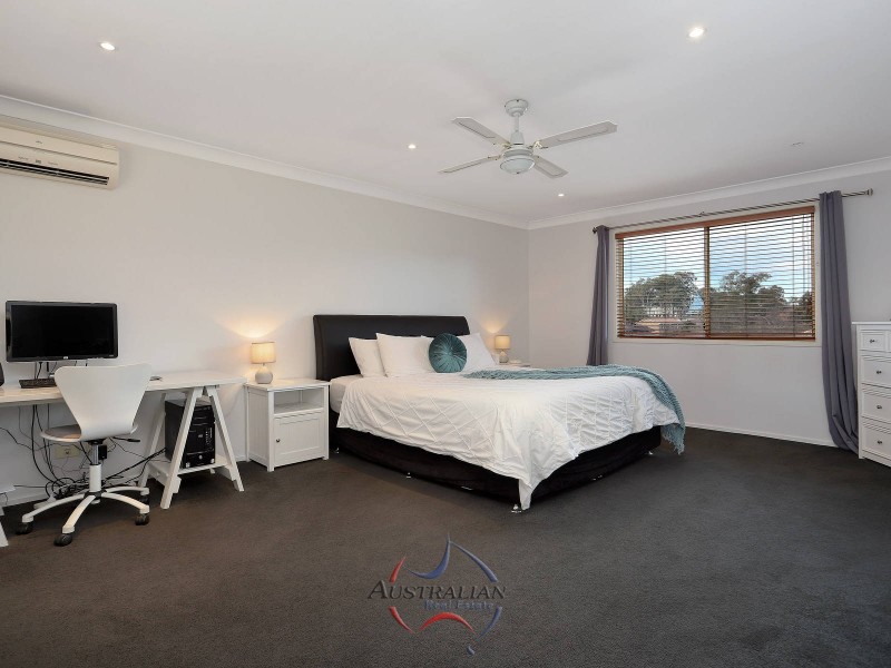 7 Fairburn Crescent, Minchinbury NSW 2770