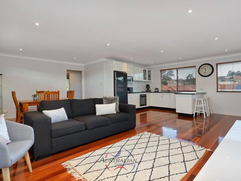 7 Fairburn Crescent, Minchinbury NSW 2770