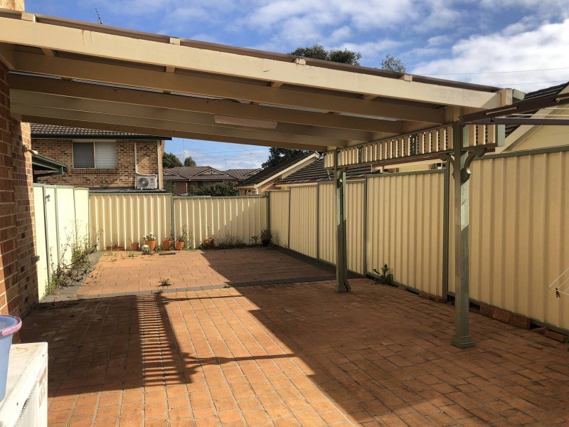 6/10 Stanbury Place, Quakers Hill NSW 2763