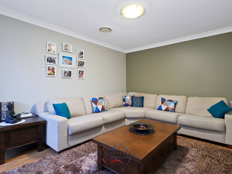 82 Tree Top Circuit, Quakers Hill NSW 2763