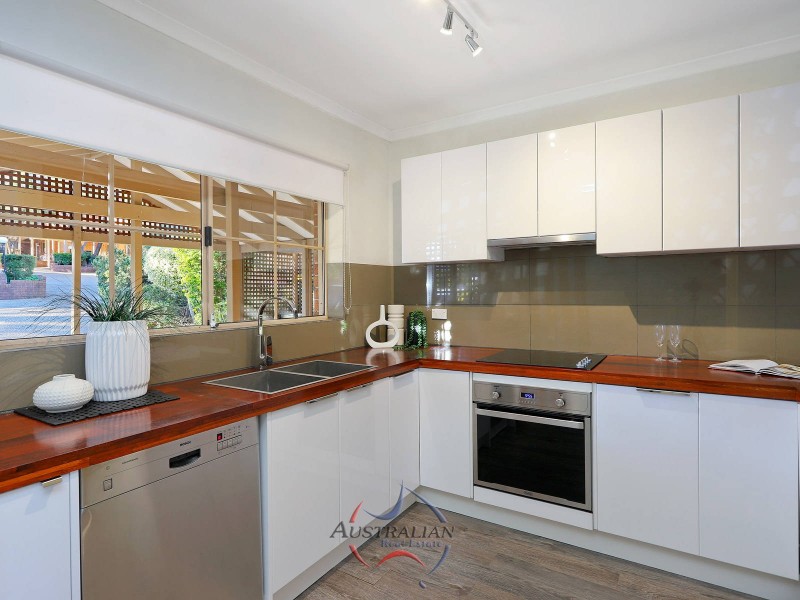 8/19 Torrance Crescent, Quakers Hill NSW 2763