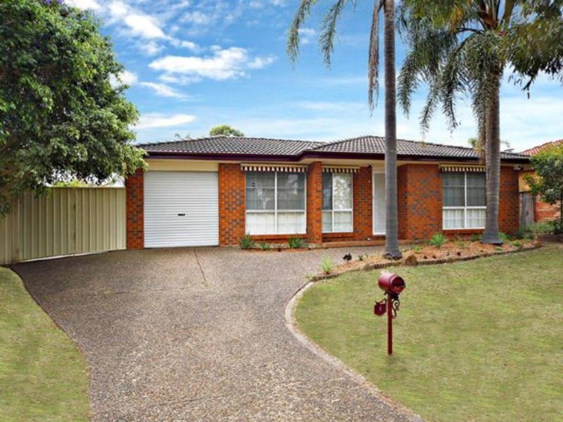 4 Goddard Crescent, Quakers Hill NSW 2763