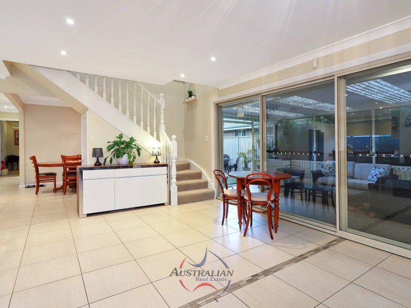 16 Latan Way, Stanhope Gardens NSW 2768