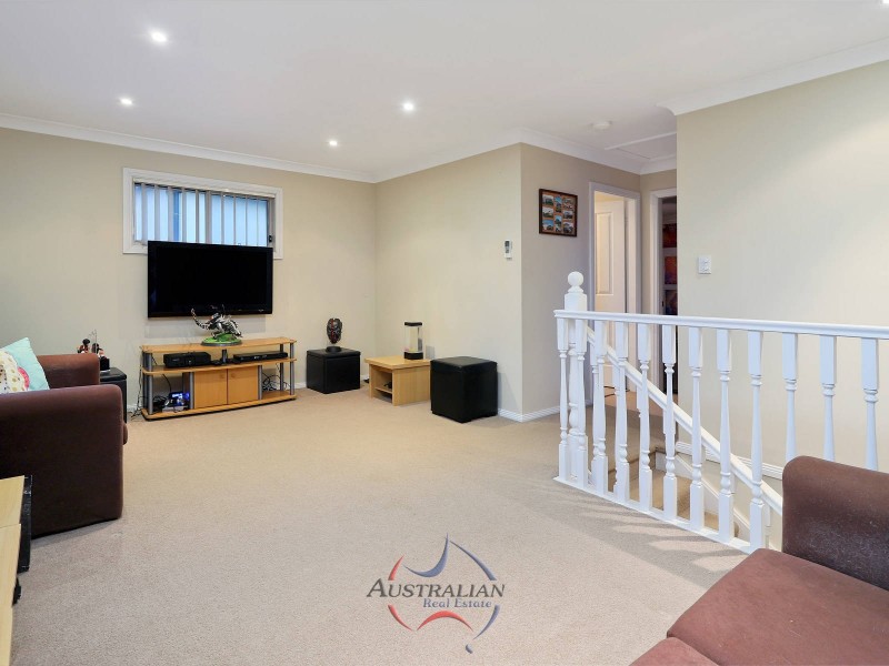 16 Latan Way, Stanhope Gardens NSW 2768