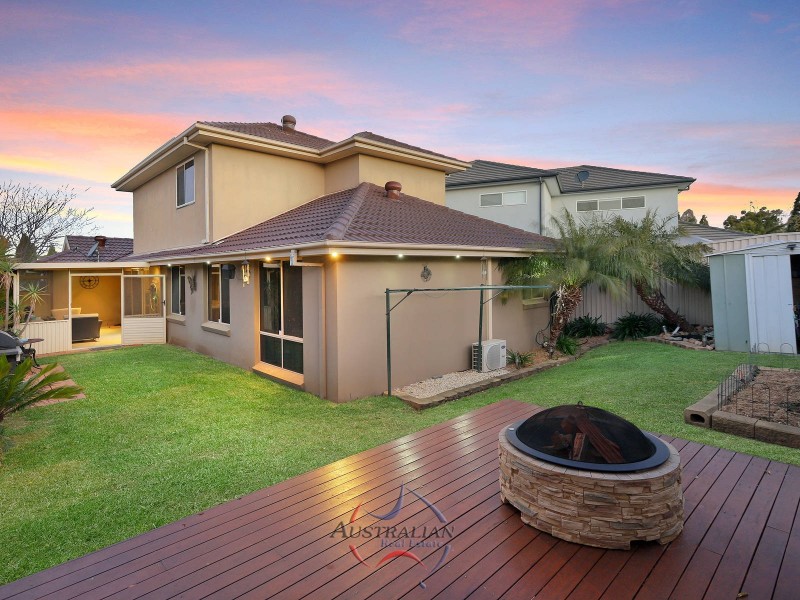 16 Latan Way, Stanhope Gardens NSW 2768