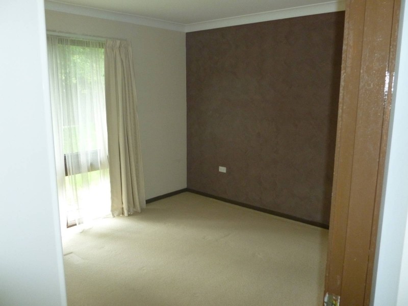 11 Bombala Crescent, Quakers Hill NSW 2763