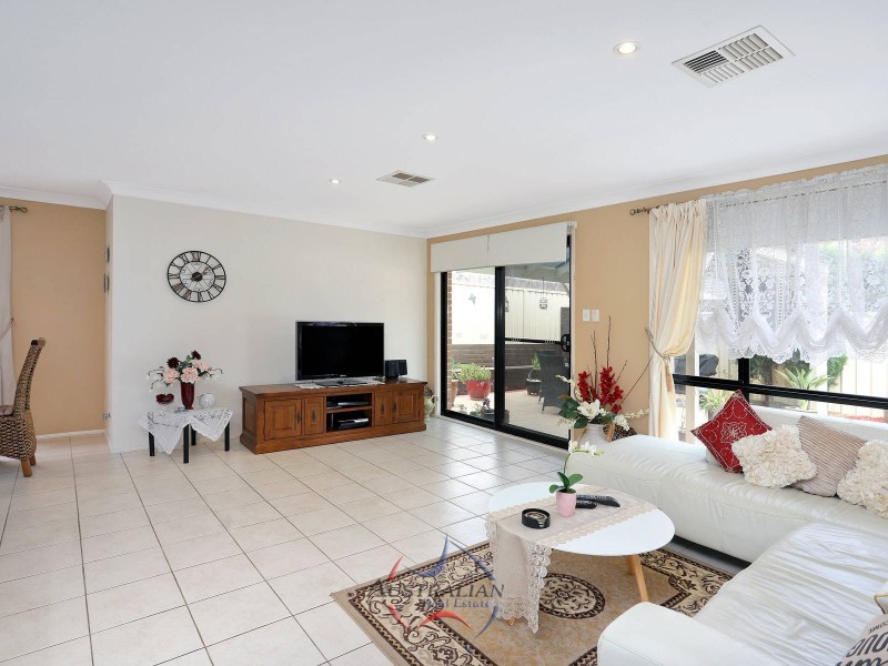 9 Poplar Way, Acacia Gardens NSW 2763