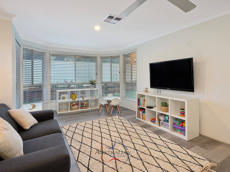 8 Brendan Place, Quakers Hill NSW 2763