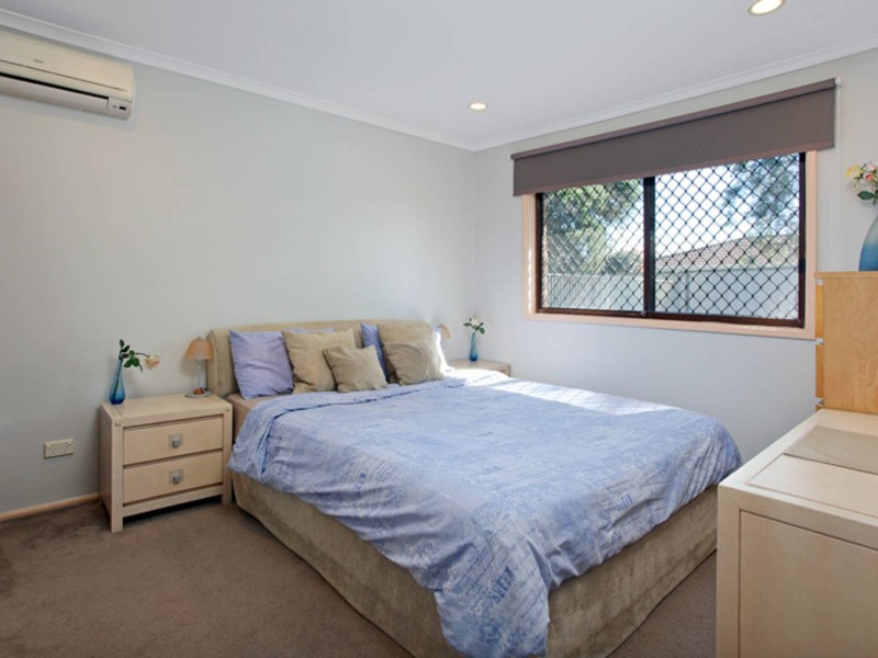 21 Acuba Grove, Quakers Hill NSW 2763