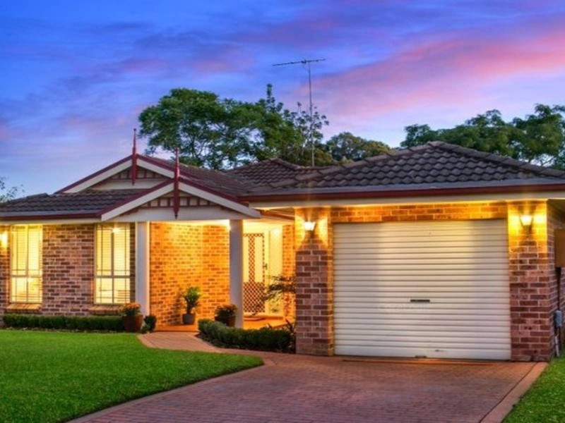 8 Kuta Place, Quakers Hill NSW 2763
