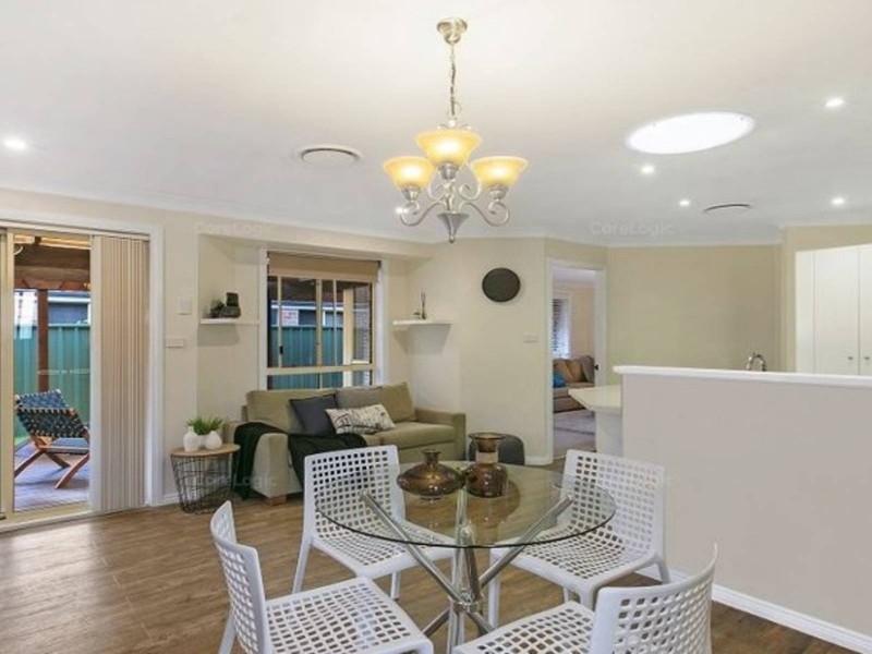 8 Kuta Place, Quakers Hill NSW 2763