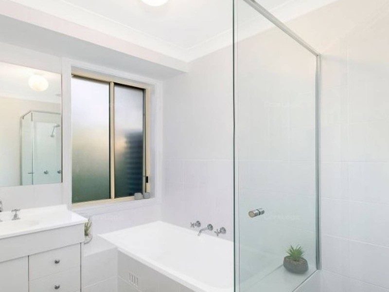 8 Kuta Place, Quakers Hill NSW 2763