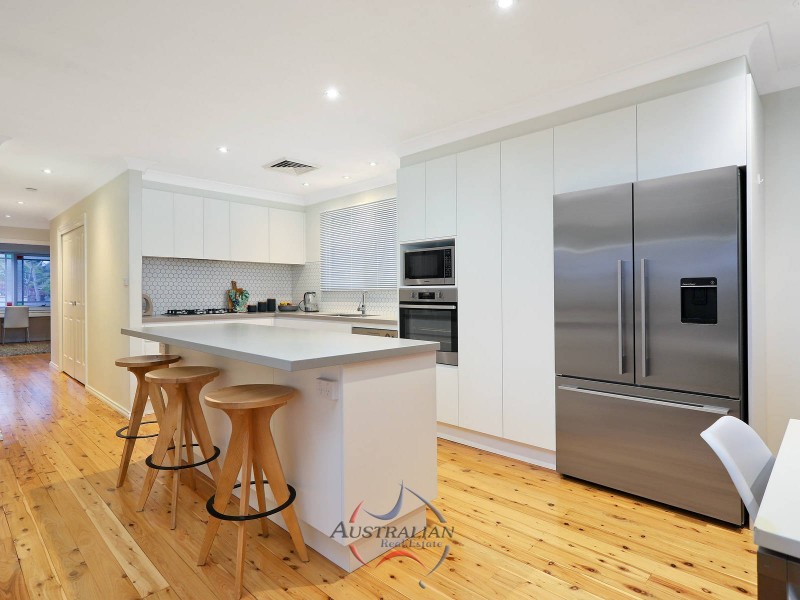 3 Yarraman Close, Quakers Hill NSW 2763