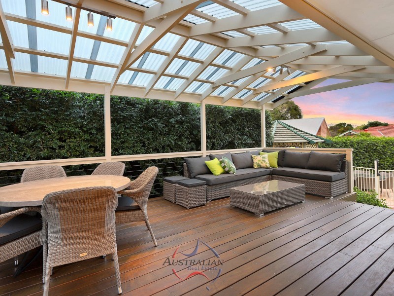 3 Yarraman Close, Quakers Hill NSW 2763