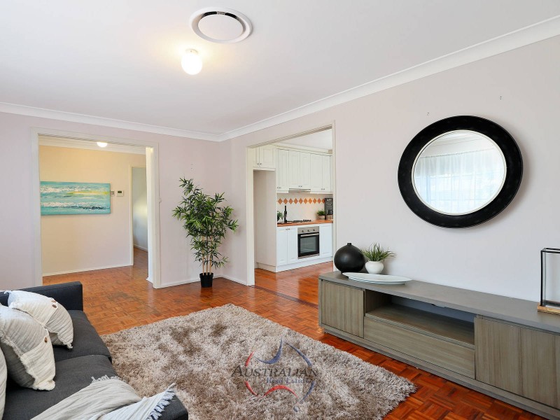 82 Tichborne Drive, Quakers Hill NSW 2763