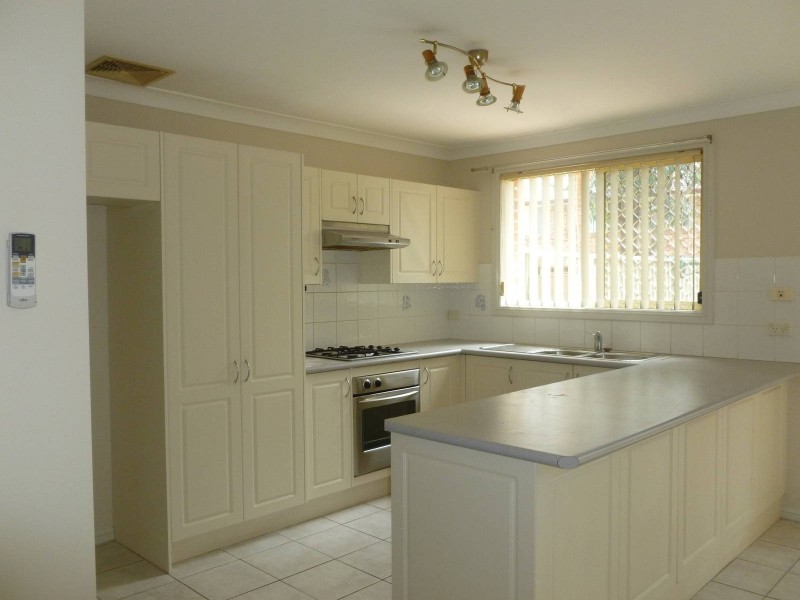 1/16 Hillcrest Road, Quakers Hill NSW 2763