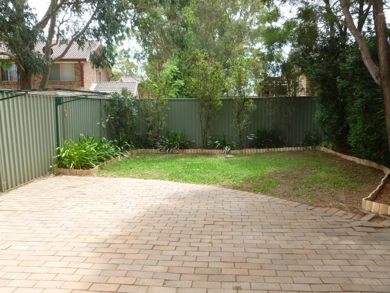 1/16 Hillcrest Road, Quakers Hill NSW 2763