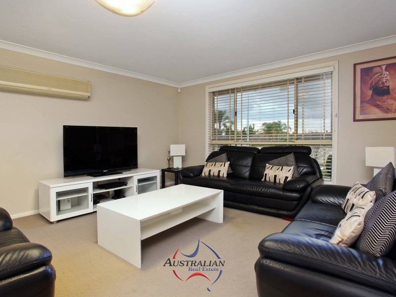 3 Kashmir Avenue, Quakers Hill NSW 2763