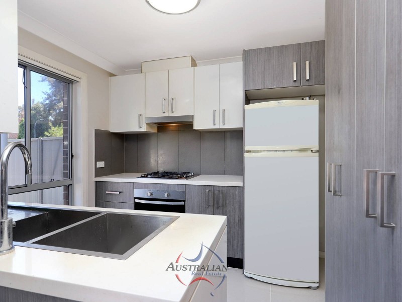 1/2 Muccillo Street, Quakers Hill NSW 2763