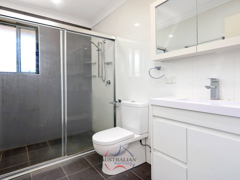 1/2 Muccillo Street, Quakers Hill NSW 2763