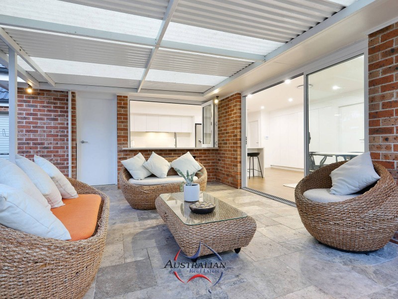 4 Monaco Place, Quakers Hill NSW 2763