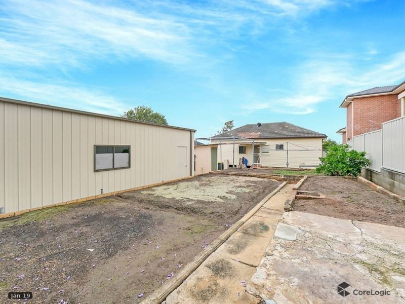 8 Meela Street, Blacktown NSW 2148