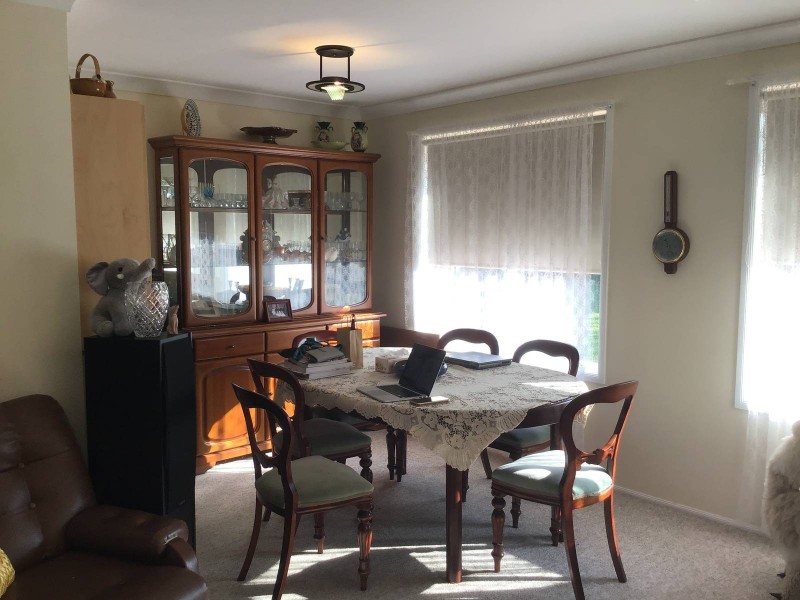 6 Devlin Place, Quakers Hill NSW 2763