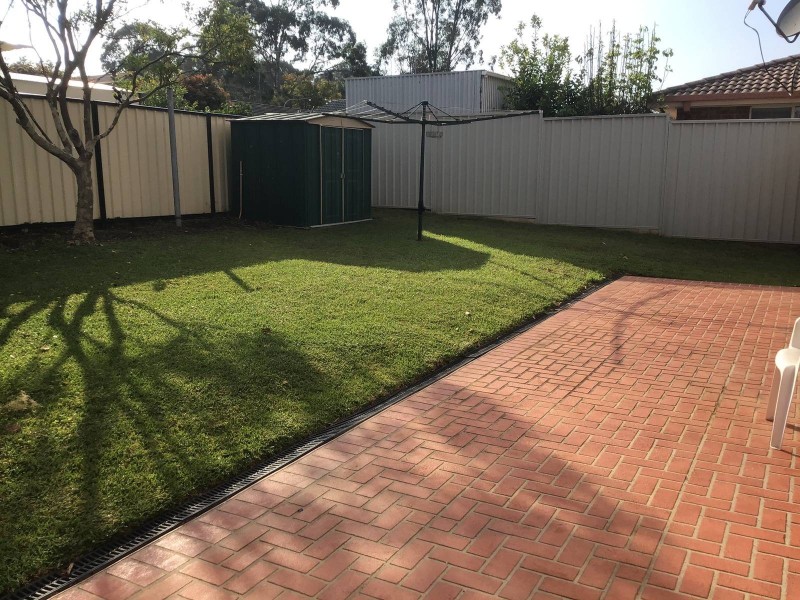 6 Devlin Place, Quakers Hill NSW 2763