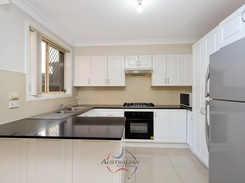 7/9 Stanbury Place, Quakers Hill NSW 2763