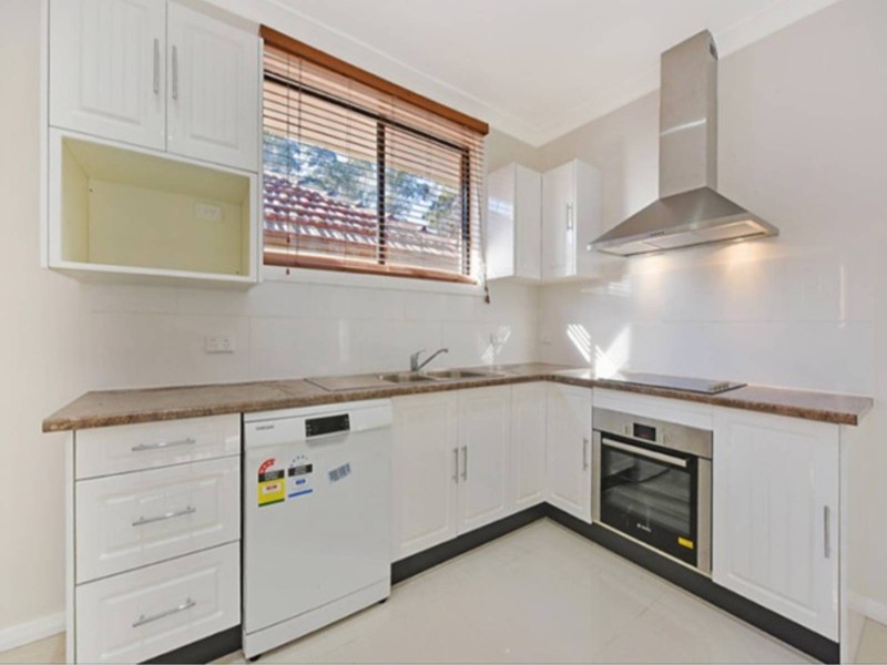 12 Fern Avenue, Wahroonga NSW 2076