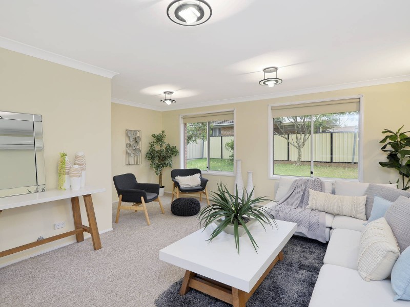 6 Devlin Place, Quakers Hill NSW 2763