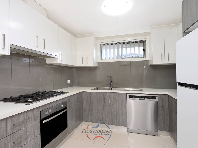 4/44 Muccillo Street, Quakers Hill NSW 2763