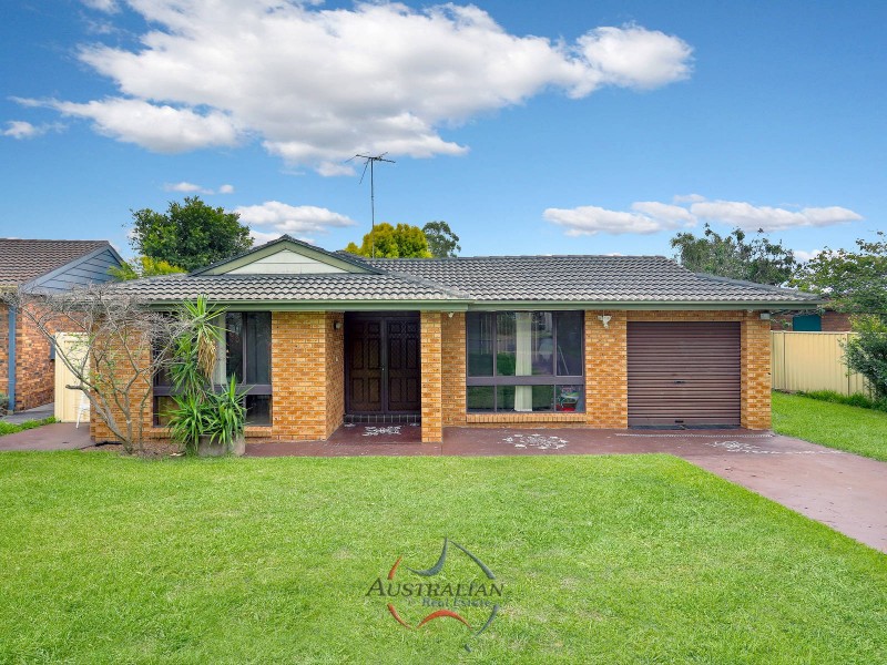 107 Cowper Circle, Quakers Hill NSW 2763