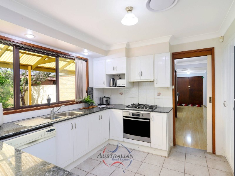 107 Cowper Circle, Quakers Hill NSW 2763