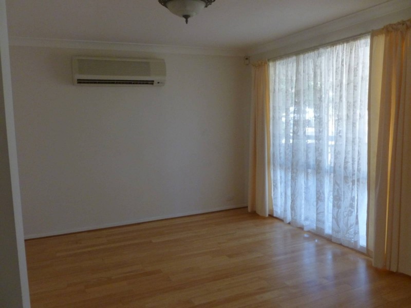 1 Melinz Place, Quakers Hill NSW 2763