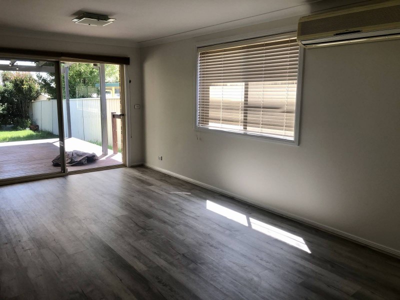 2/39-41 Glover Avenue, Quakers Hill NSW 2763