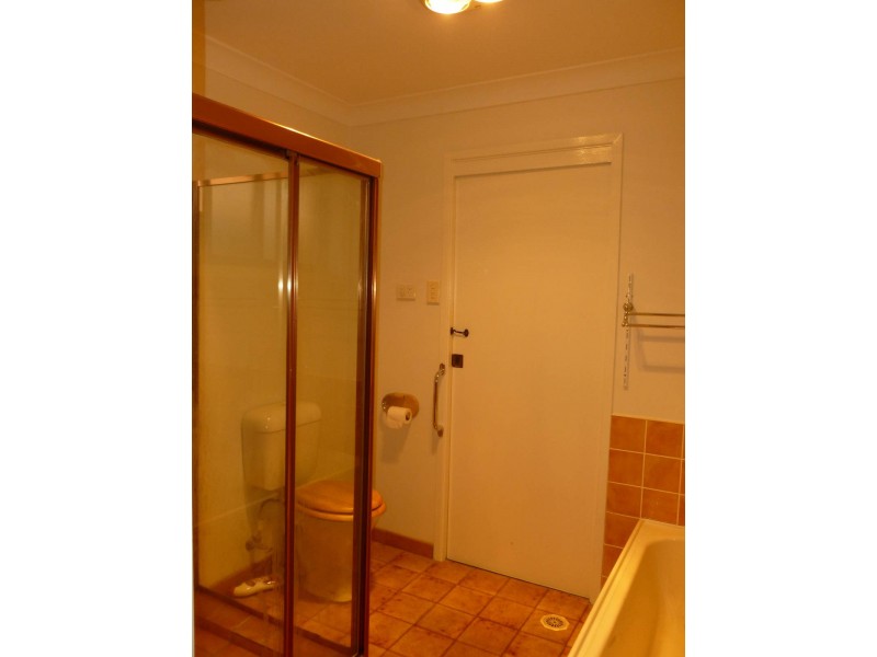 9 Dubbo Street, Quakers Hill NSW 2763