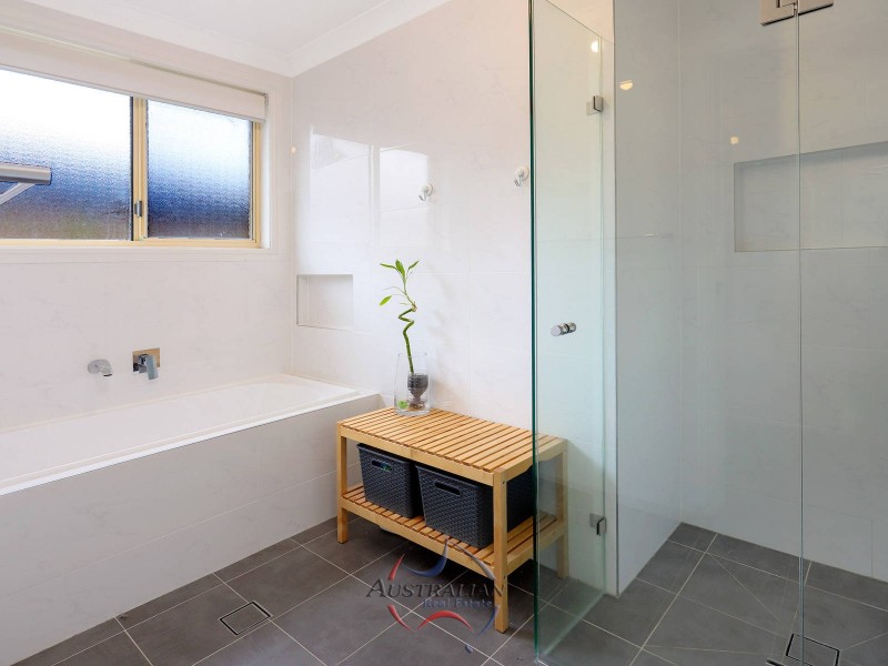 3a Rutledge Crescent, Quakers Hill NSW 2763