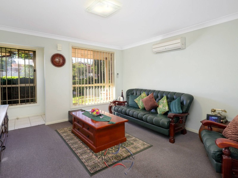 18 Hillcrest Road, Quakers Hill NSW 2763