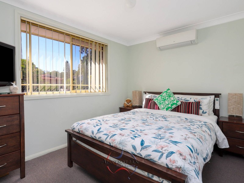 18 Hillcrest Road, Quakers Hill NSW 2763